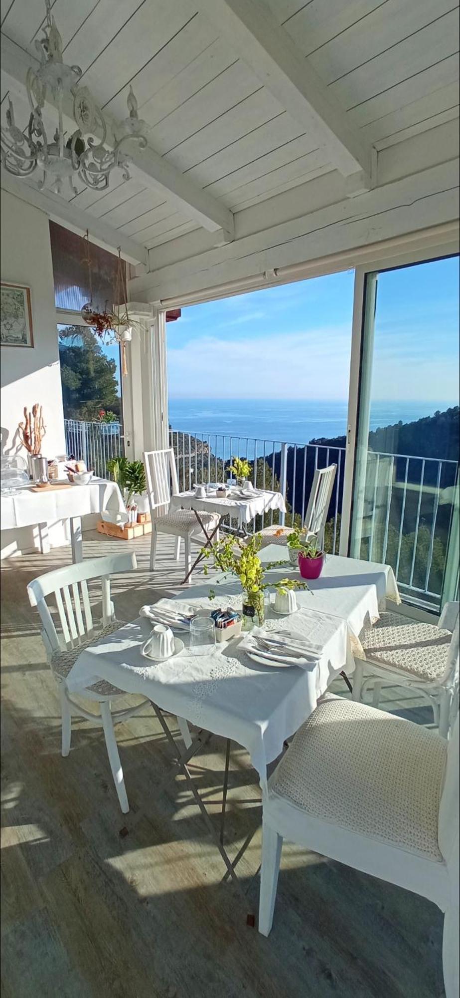 Message In A Bottle Bed And Breakfast Camporosso  Esterno foto